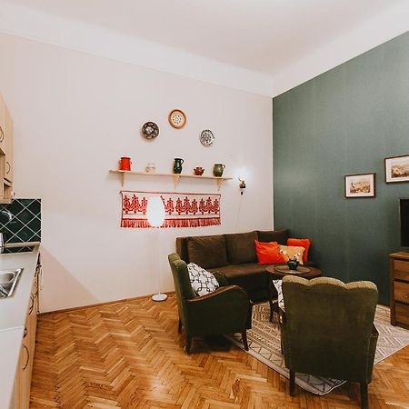 Budapest Folk Apartment 60Sm Spacious And Bright Exterior foto